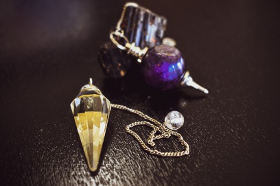 Mesurent le temps,  Divination, équilibrage énergique